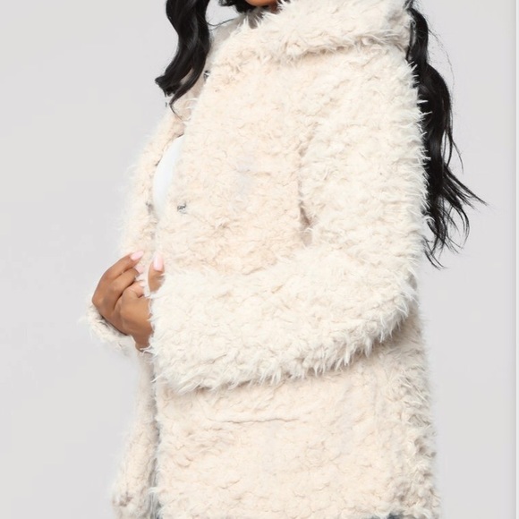 Fuzzy jacket - Picture 4 of 5